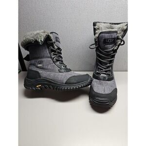 UGG Adirondack II Sherpa Lined Weatherproof Boots Size 6 Women's Gray